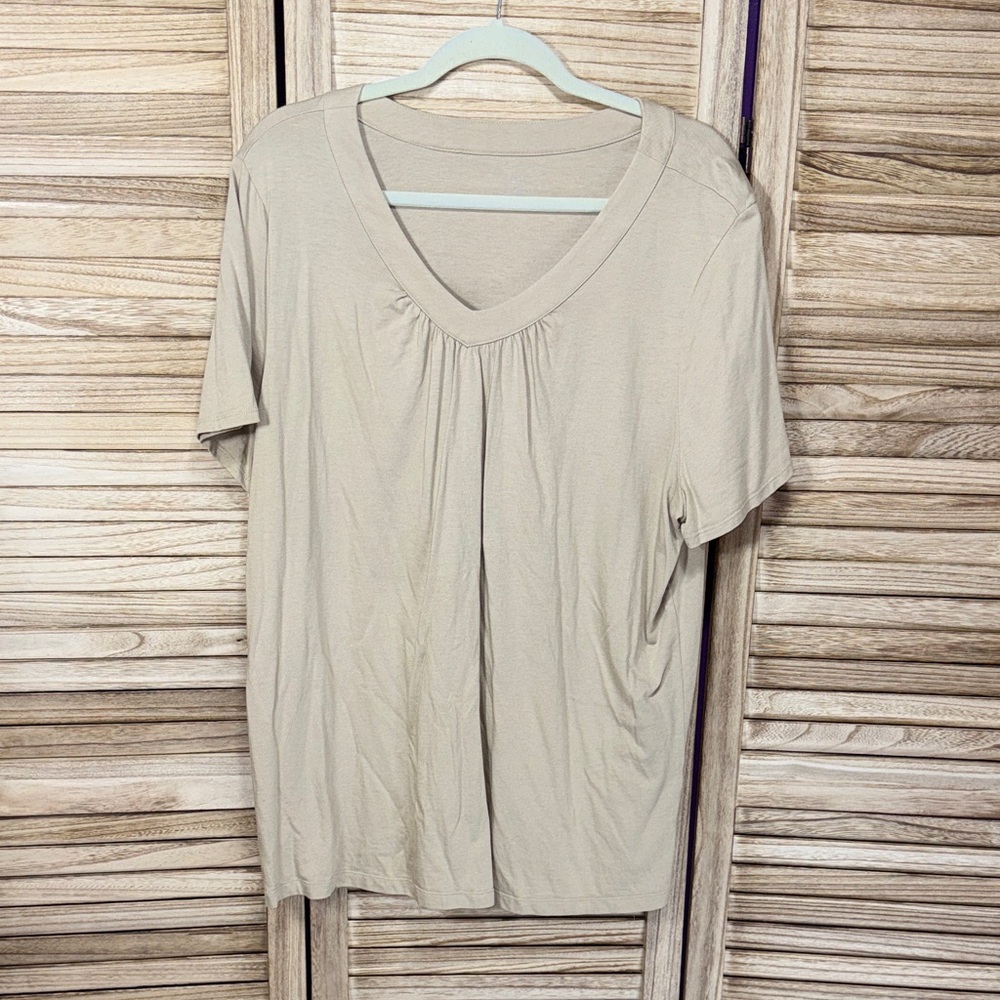 Cj Banks Women's Cream V-Neck Short Sleeve Top Tan Size 2x
